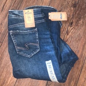 NWT Silver Jeans Women’s 29x33 Suki Slim Boot